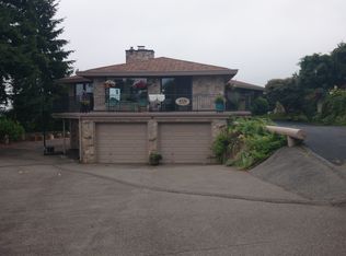 4326 29th Ave W, Seattle, WA 98199