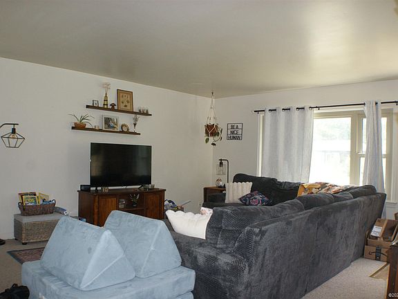 5th image of 1509 Park Ave