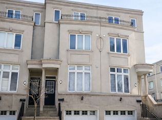 3 English Garden Way, Toronto, ON M2M 4M4