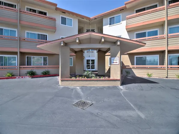 Stone Creek Apartments