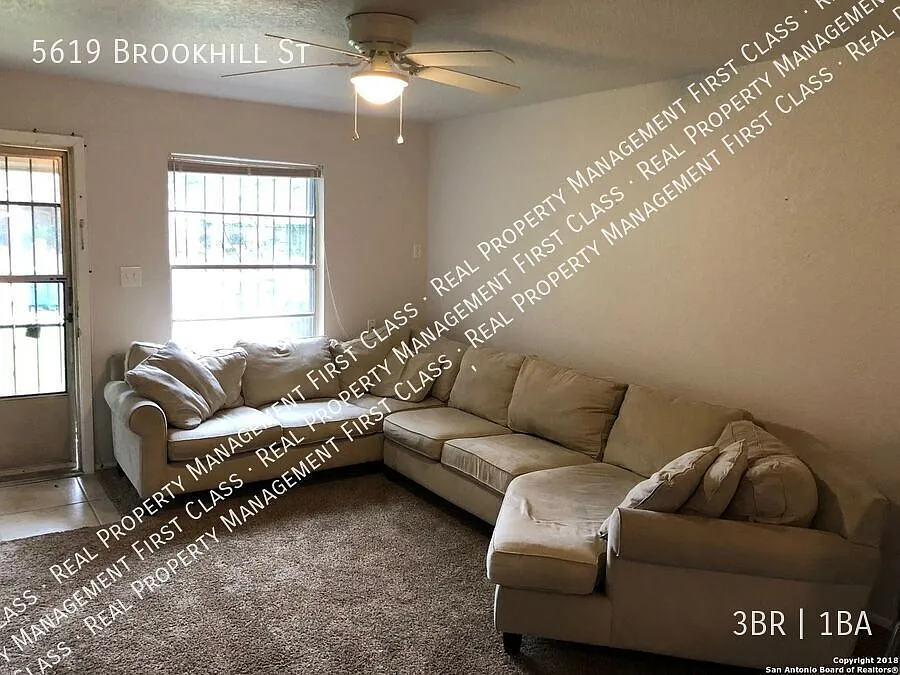 Newly renovated 3BR home! — Photo 3