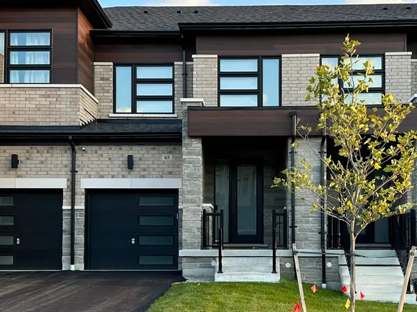 65 Fallharvest Way, Whitchurch Stouffville, ON L4A 4W4