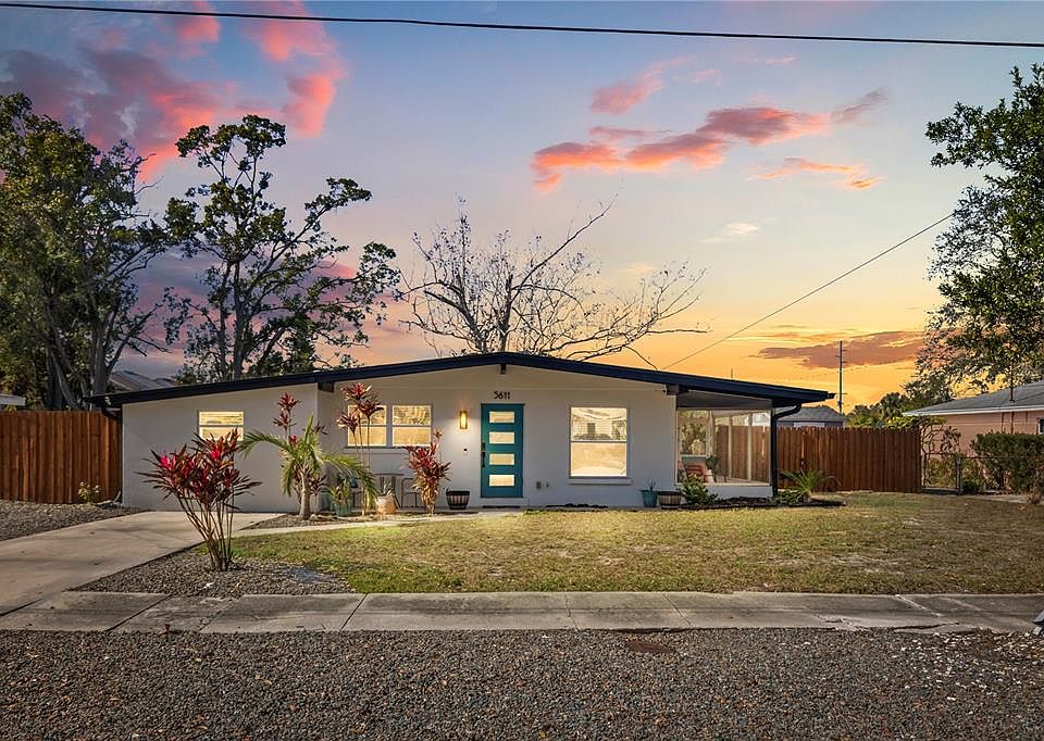 1st image of 5611 S Sheridan Rd