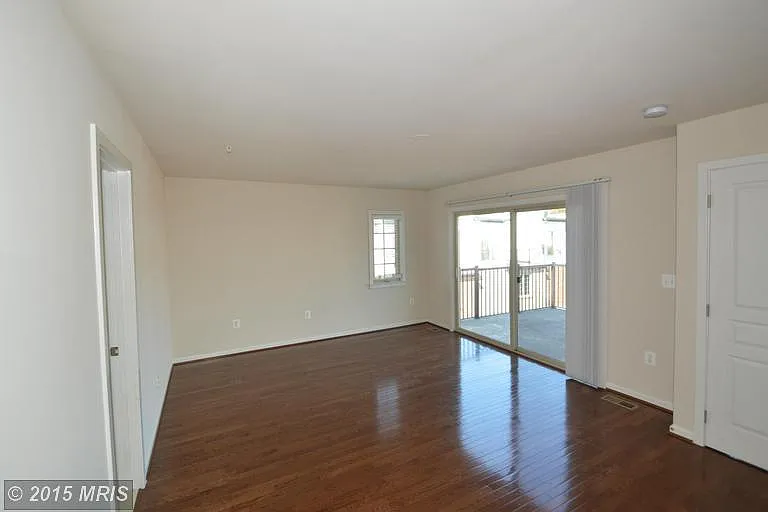 Master bedroom (4th floor)