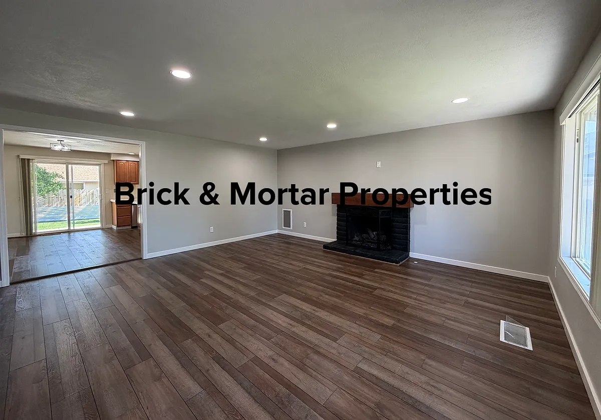 Building Photo - 1416 Heather Way