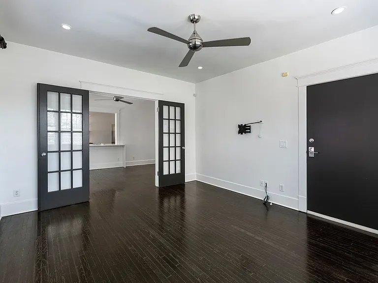 943 Russell St #D — Photo 4