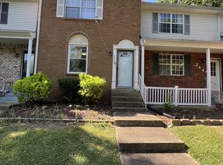 215 Oak Grove Dr, Nashville, TN 37217