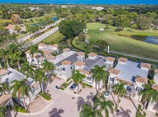 106 Resort Ln, Palm Beach Gardens, FL 33418