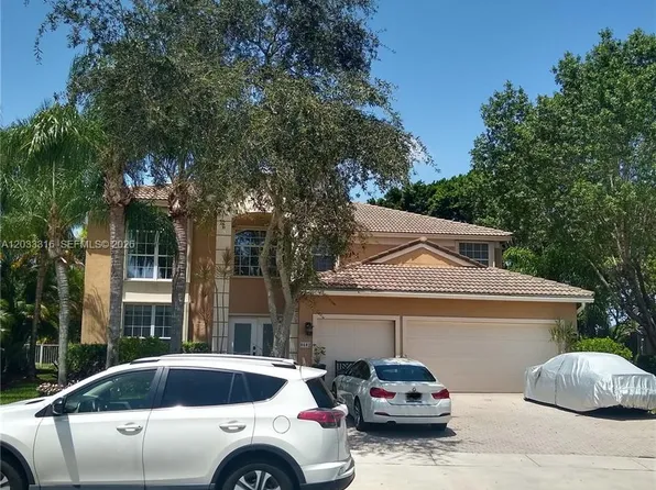 8682 Via Ancho Rd, Boca Raton, FL 33433