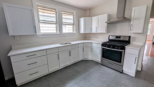 352 Jackson St #1 Photo 1