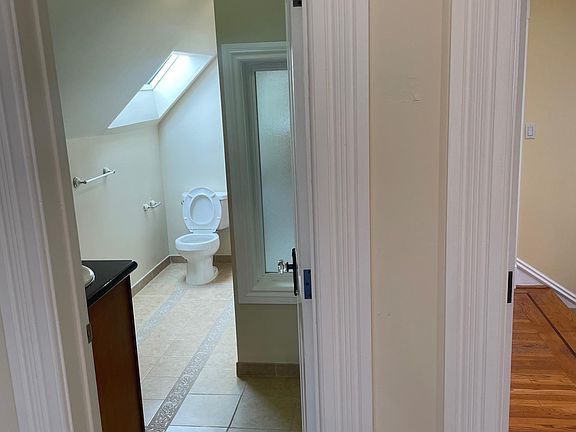 4th image of 1272 Page St #1272