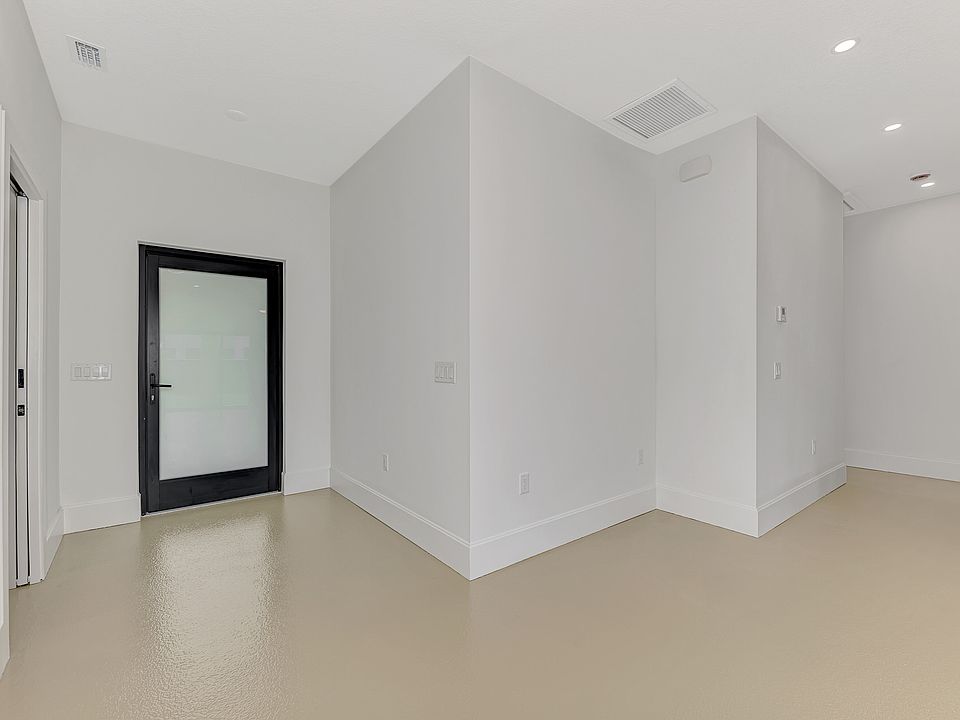 1st image of 2144 Webber St