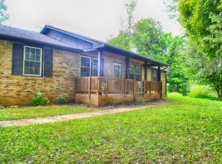 5850 Rock Springs Rd, Charlotte, TN 37036