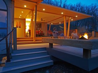 100 Crabapple Ln, Arden, NC 28704