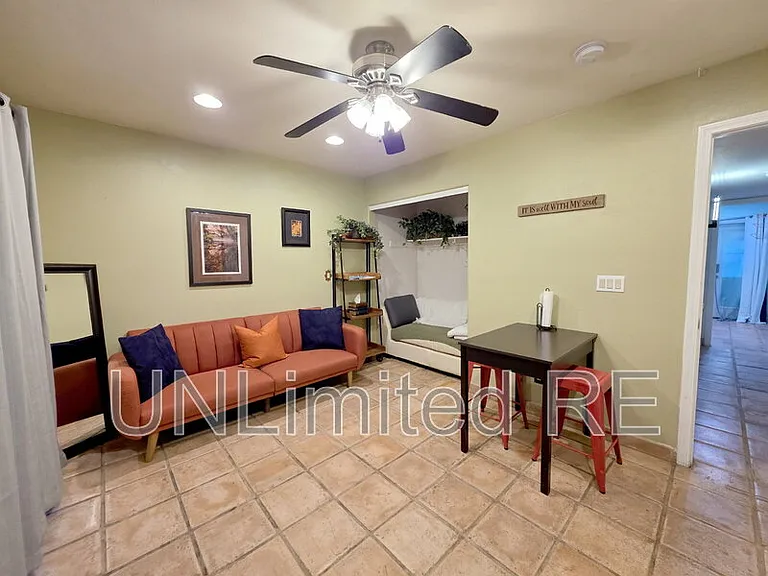 3565 N Mnr — Photo 9
