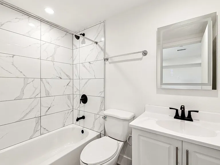 MH Liping 3505 Raymond Ave — Photo 6
