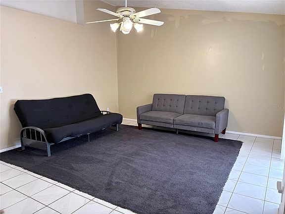 5th image of 1105 Indian Ridge Trl E
