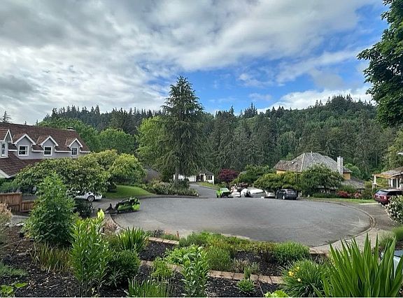 3rd image of 25130 Rancho Lobo Ct
