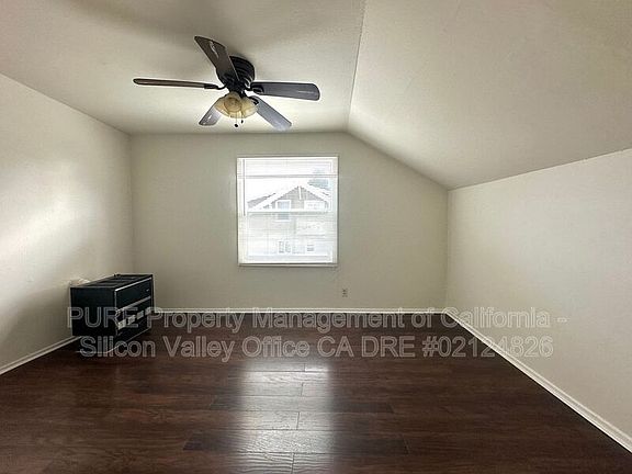 5th image of 373 Richmond Ave #2-373-1/2