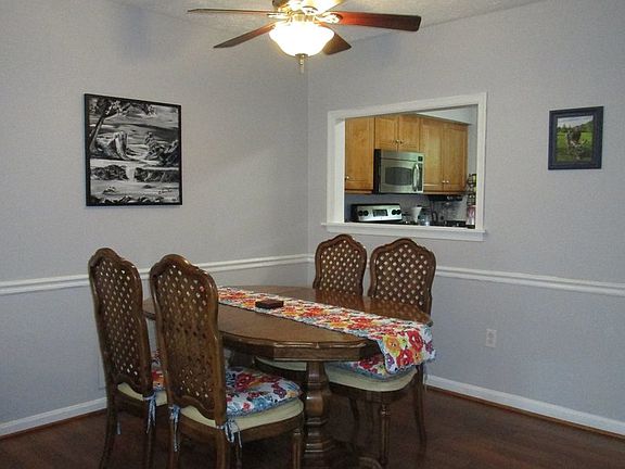 5th image of 893 Bayridge Dr