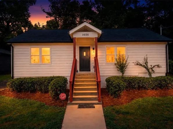 1688 Hadlock St SW, Atlanta, GA 30311
