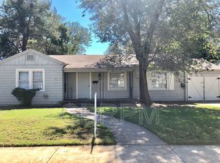 2405 27th St, Lubbock, TX 79411