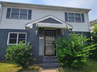 1607 Manson St #1, Norfolk, VA 23523