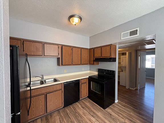 5th image of 2839 E Le Marche Ave Building 15