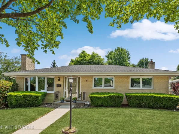 267 Lincoln Ct, Wood Dale, IL 60191