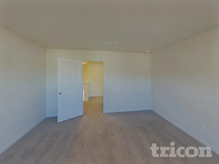 118 Avondale Blvd — Photo 7