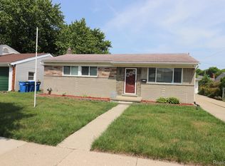 31030 Shawn Dr, Warren, MI 48088