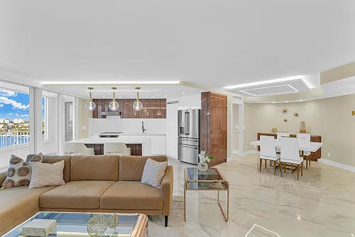 550 S Ocean Blvd Photo 1