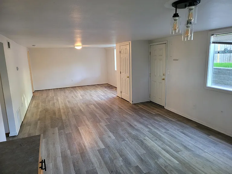 428 N Laventure Rd — Photo 11