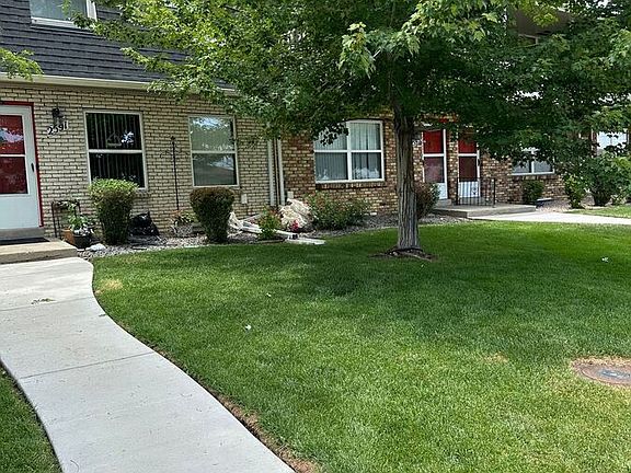 2nd image of 2565 Iris St #2565