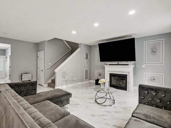 216 Hawkins St, Franklinton, NC 27525