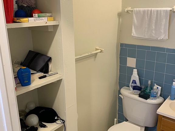 3rd image of 1290 Commonwealth Ave #1