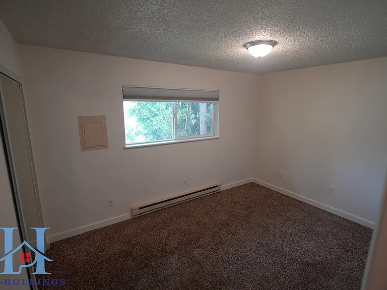 302 S McLoughlin Blvd #308 — Photo 9