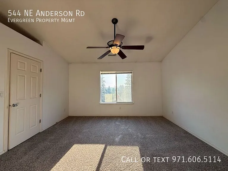 544 NE Anderson Rd — Photo 14