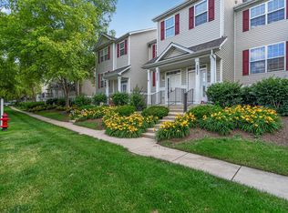 2325 Graystone Dr, Joliet, IL 60431