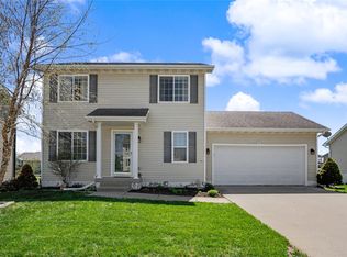 712 SE 13th St, Grimes, IA 50111
