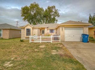 2585 Alana Ln, Ingleside, TX 78362
