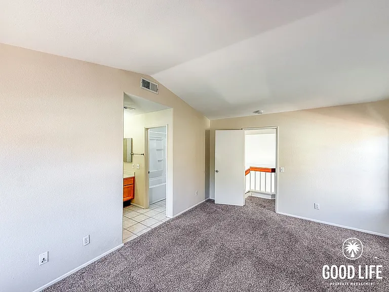 10880 Creekbridge Pl — Photo 10