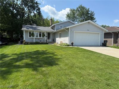 748 Franklin Ave, Cuyahoga Falls, OH, 44221