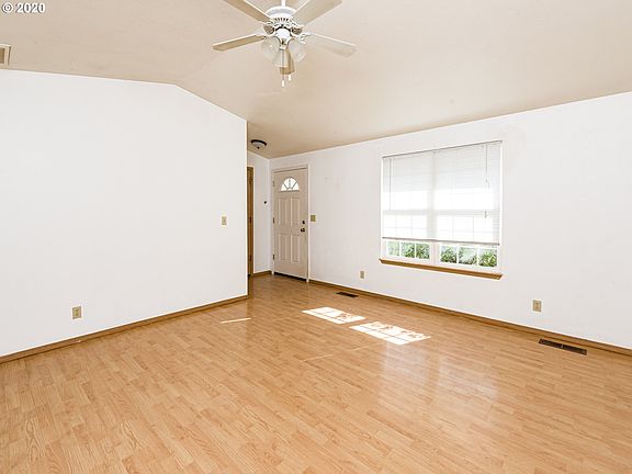 4th image of 6910 NE 90th Ave