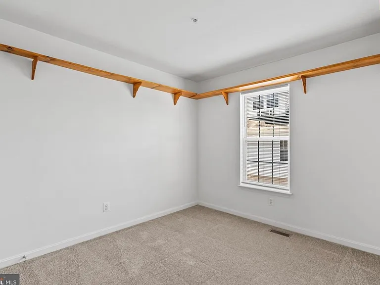 3508 Clay Creek Ct — Photo 19