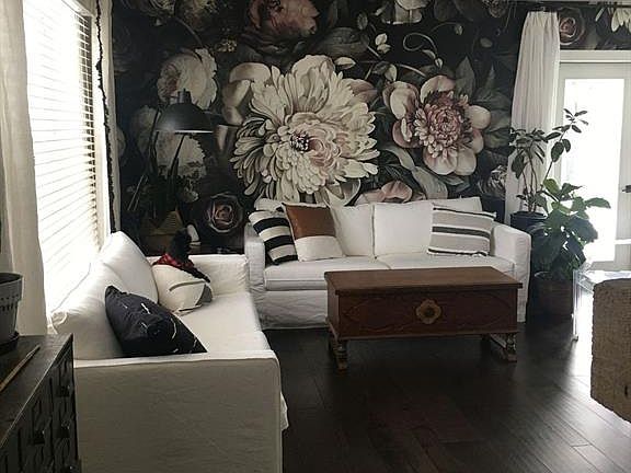 5th image of 102 Woodman Dr