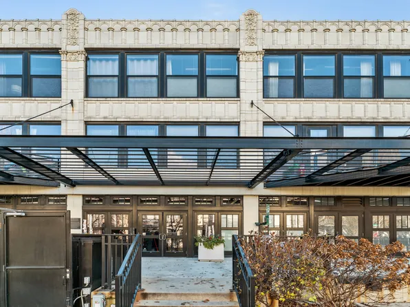 1071 W 15th St Unit 102, Chicago, IL 60608