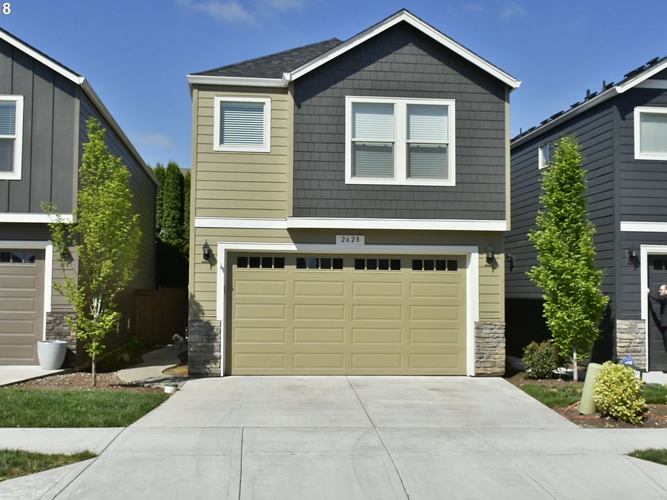 1st image of 2628 NE 130th Ct