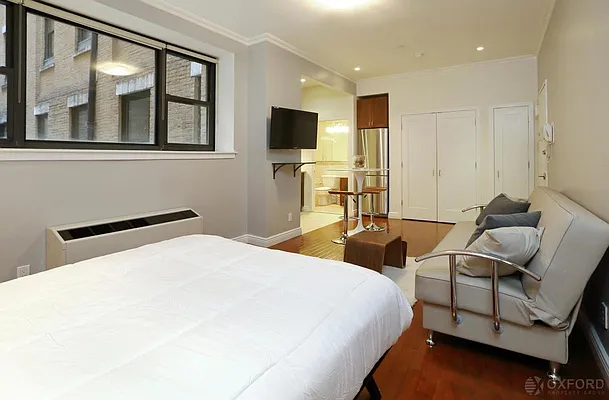 Rented by REAL New York | media 7