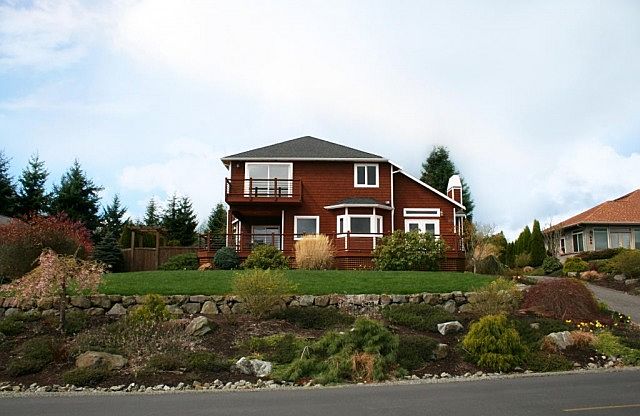 1st image of 172 Glacier Peak Dr